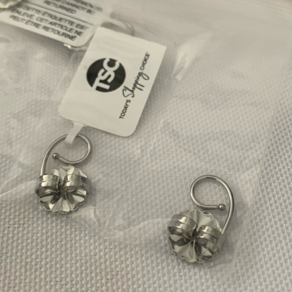 Earrings backs NWT - Picture 3 of 5
